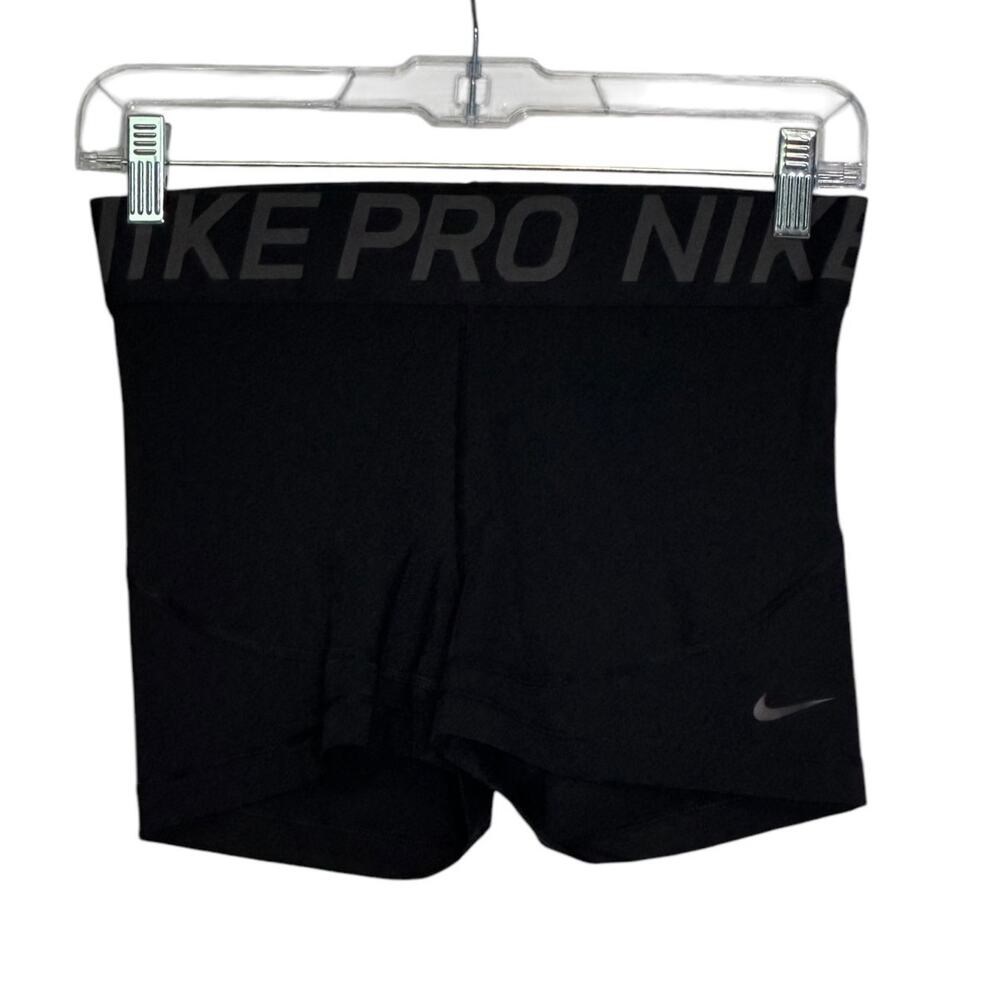 Nike Dri Fit  black work out shorts size medium